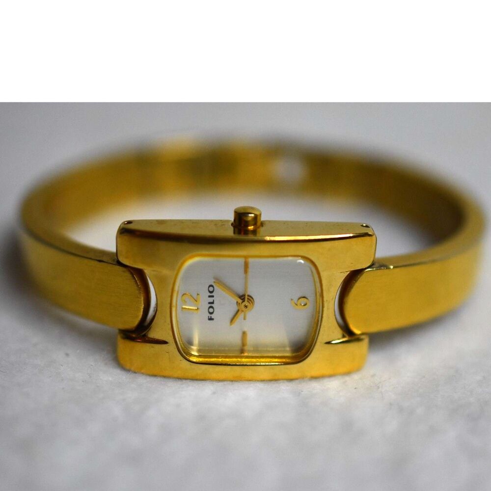 Folio By Relic Classic Gold Tone Metal Box Latch Band New Battery Fashion Watch